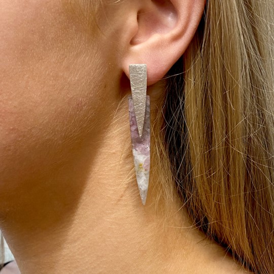 Pendulum earrings with Tourmaline quartz in pink