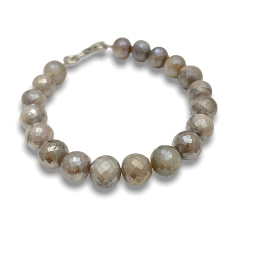 Round Mystic moonstone bracelet in gray faceted beads